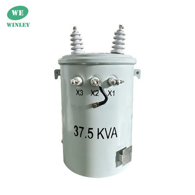 37.5kva enkelfasige elektrische transformator met paal Onan 4160V tot 480V ANSI